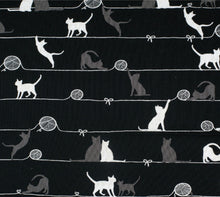 Load image into Gallery viewer, Cats &amp; Yarn Mask