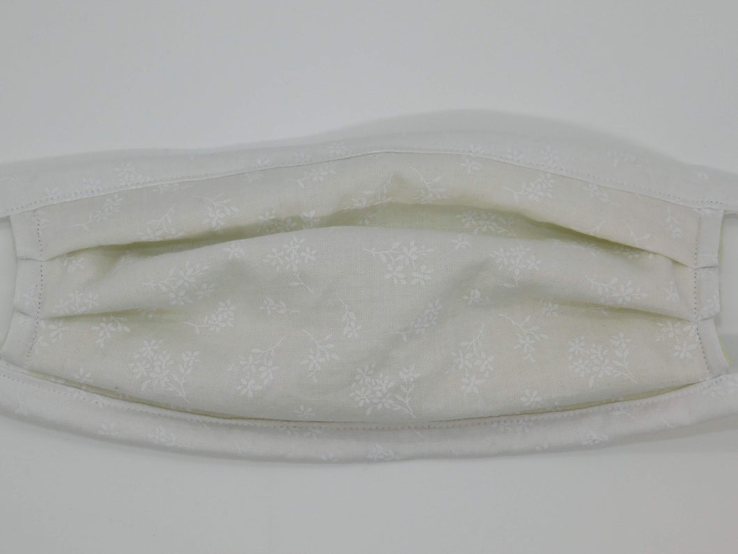 Ditsy Floral on White Mask