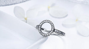 FOREVER HEARTS HALO ANESIDORA RING
